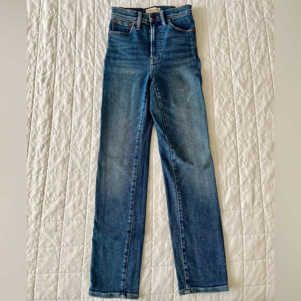 Madewell Perfect Vintage Jean. Size 23.